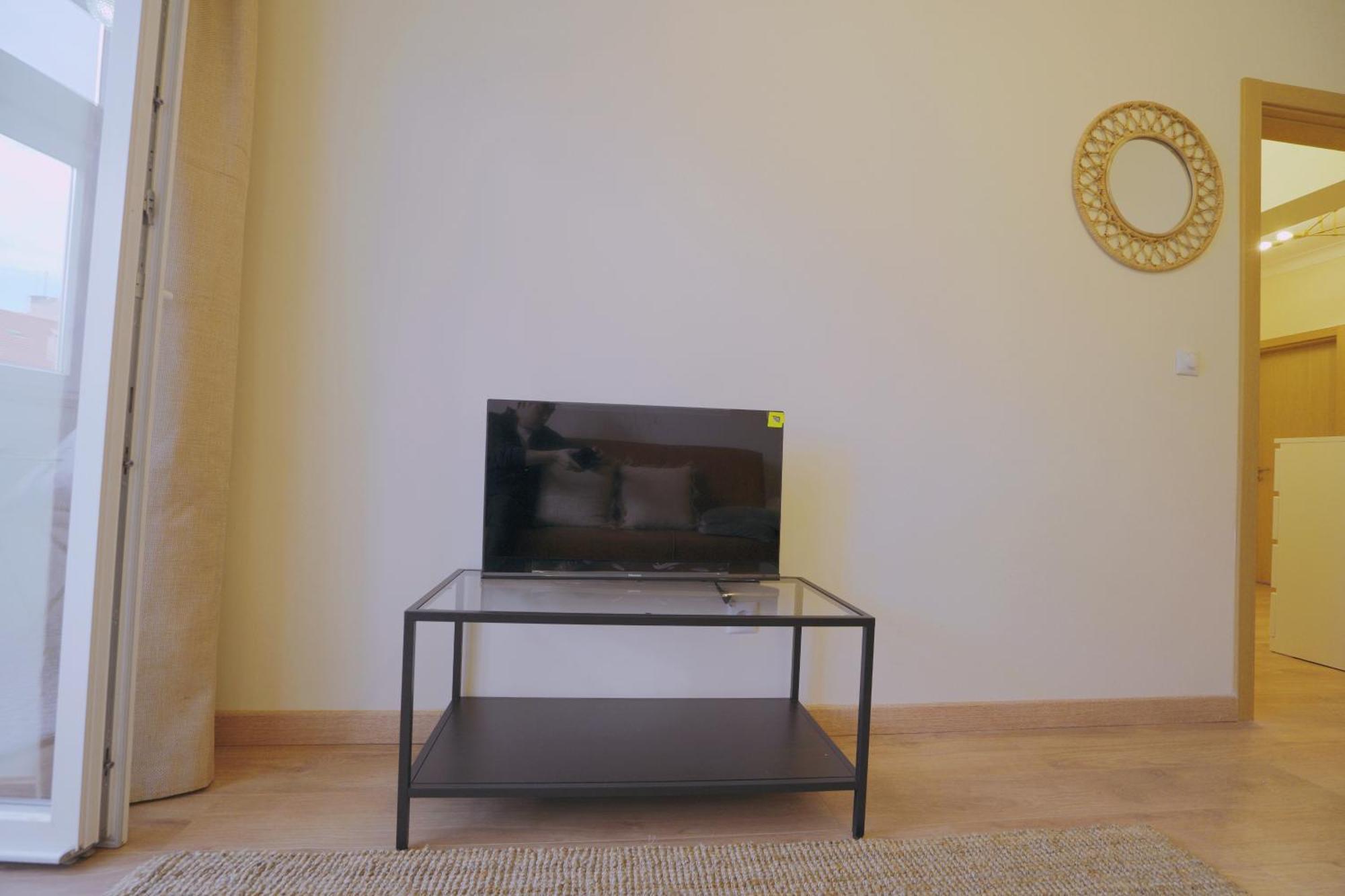 Charming 94d, Next To Metro Apartamento *