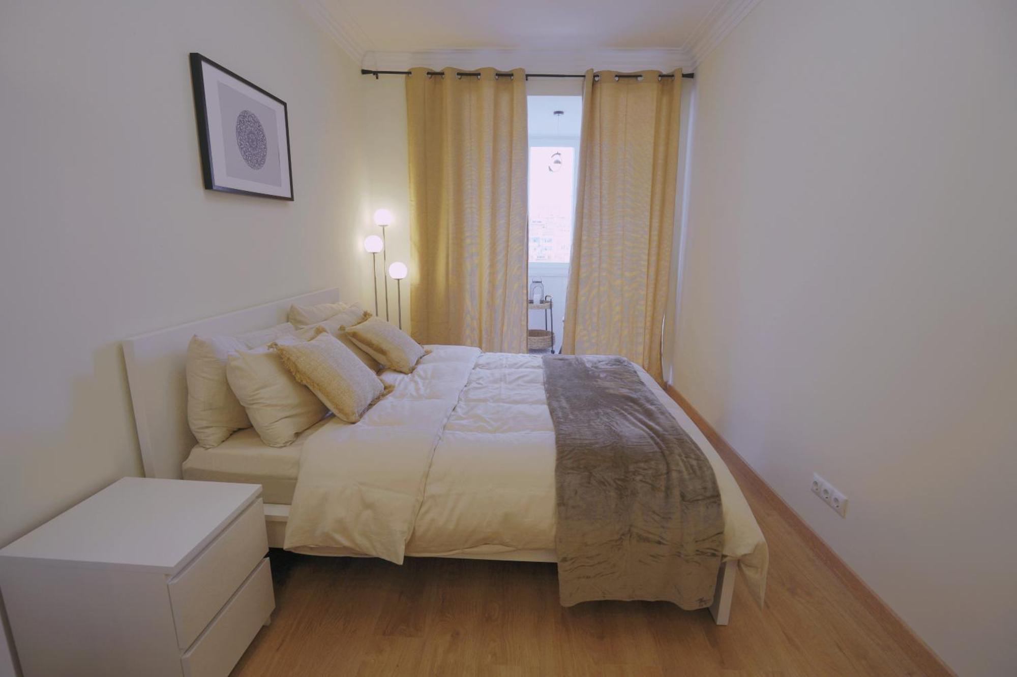 Charming 94d, Next To Metro * Lissabon