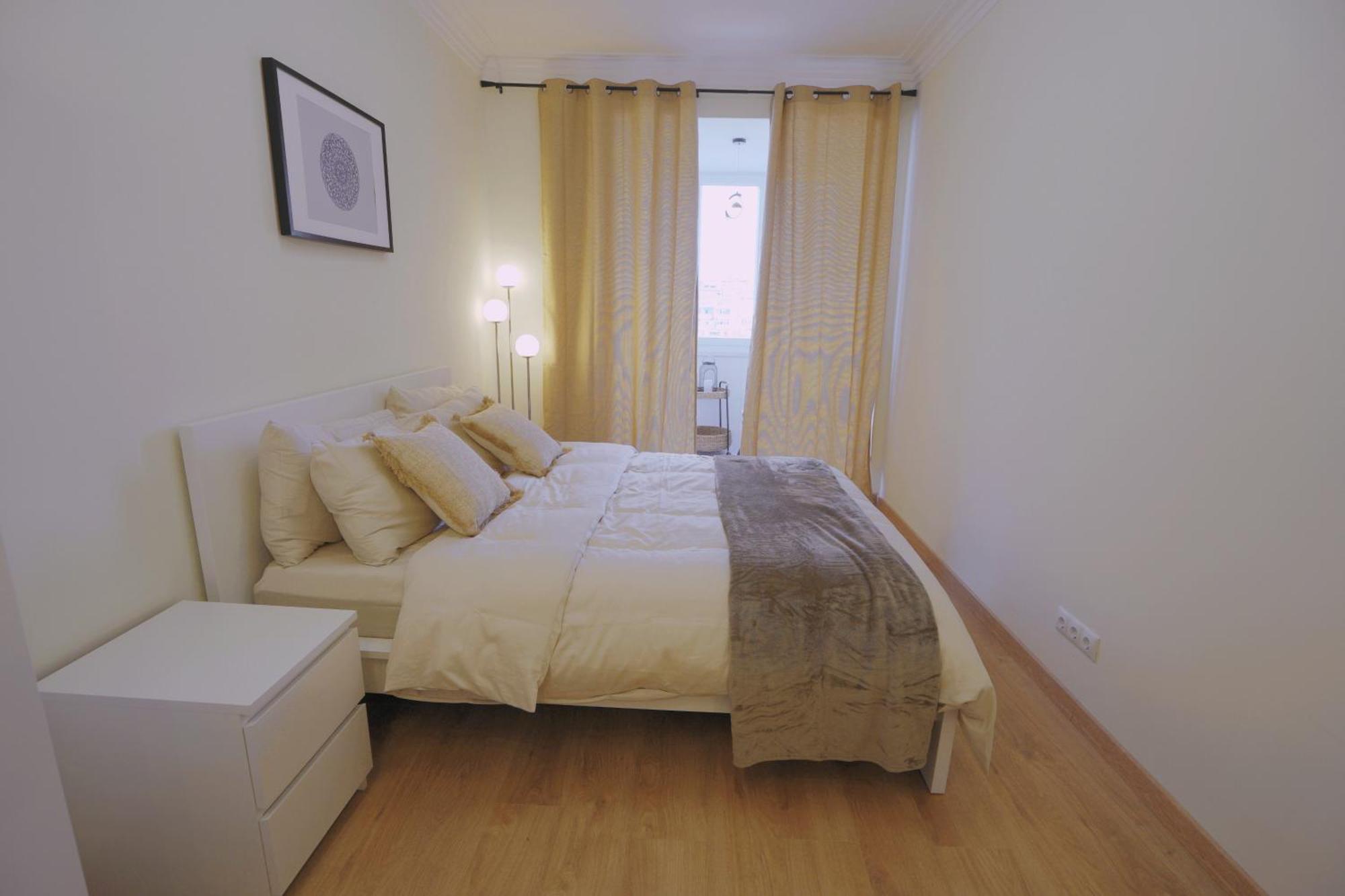 Charming 94d, Next To Metro Apartamento *