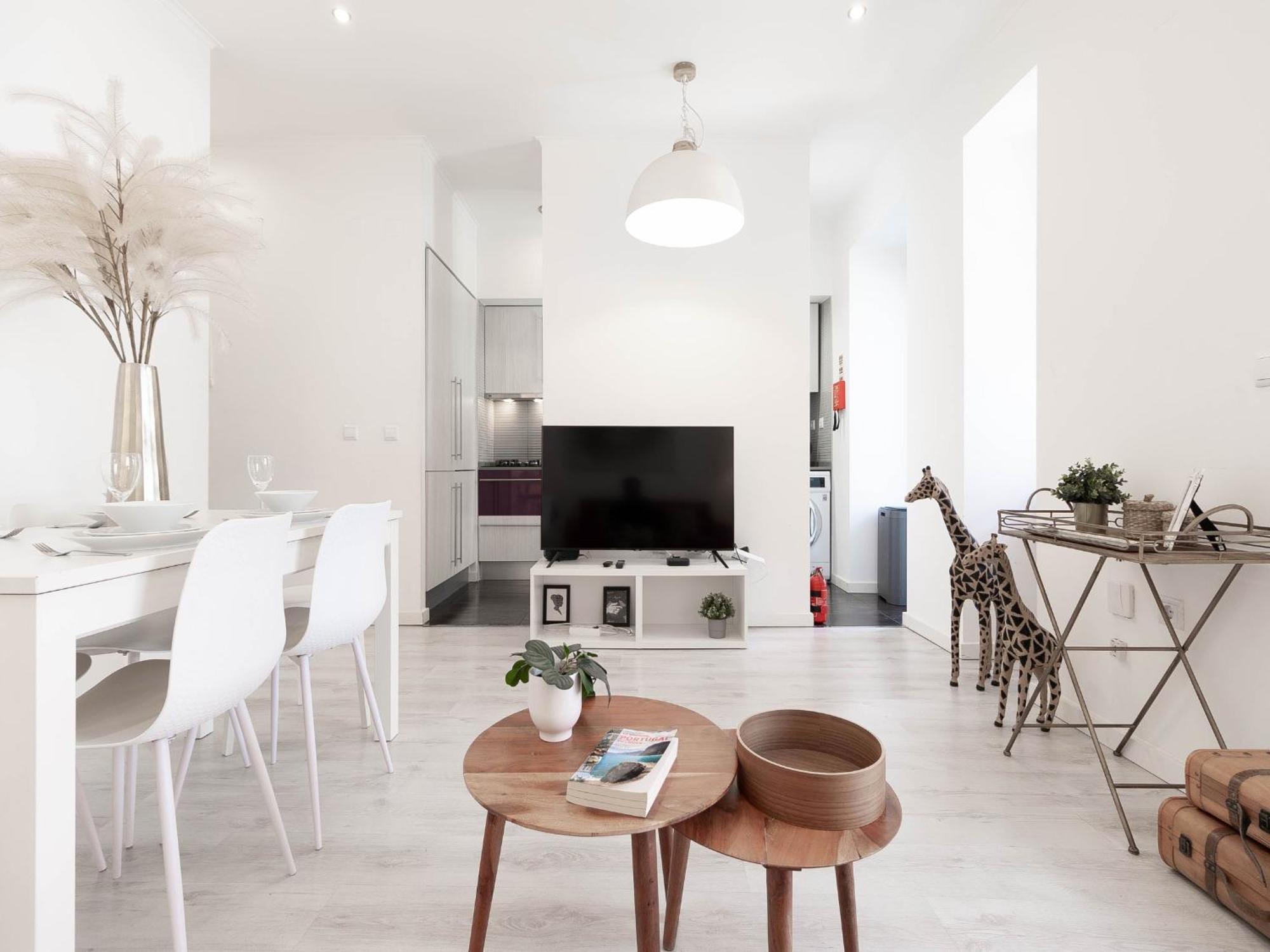 Apartment Akicity Alameda Rust Lisbon
