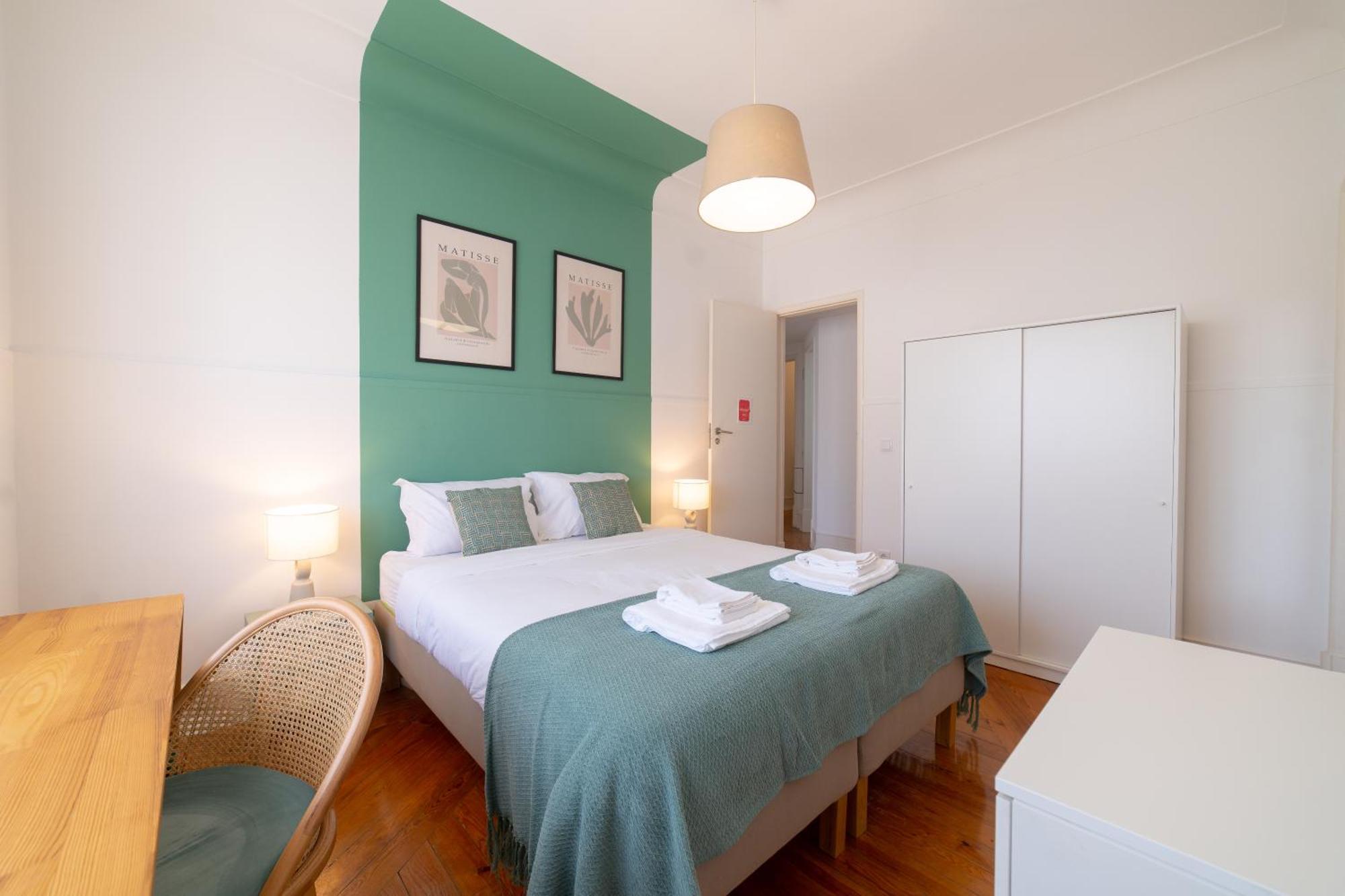 Desterro 4 - Historical Four-bedroom Appartement