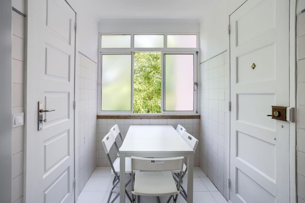Appartement Spacious Tailor Made Flat In Areeiro