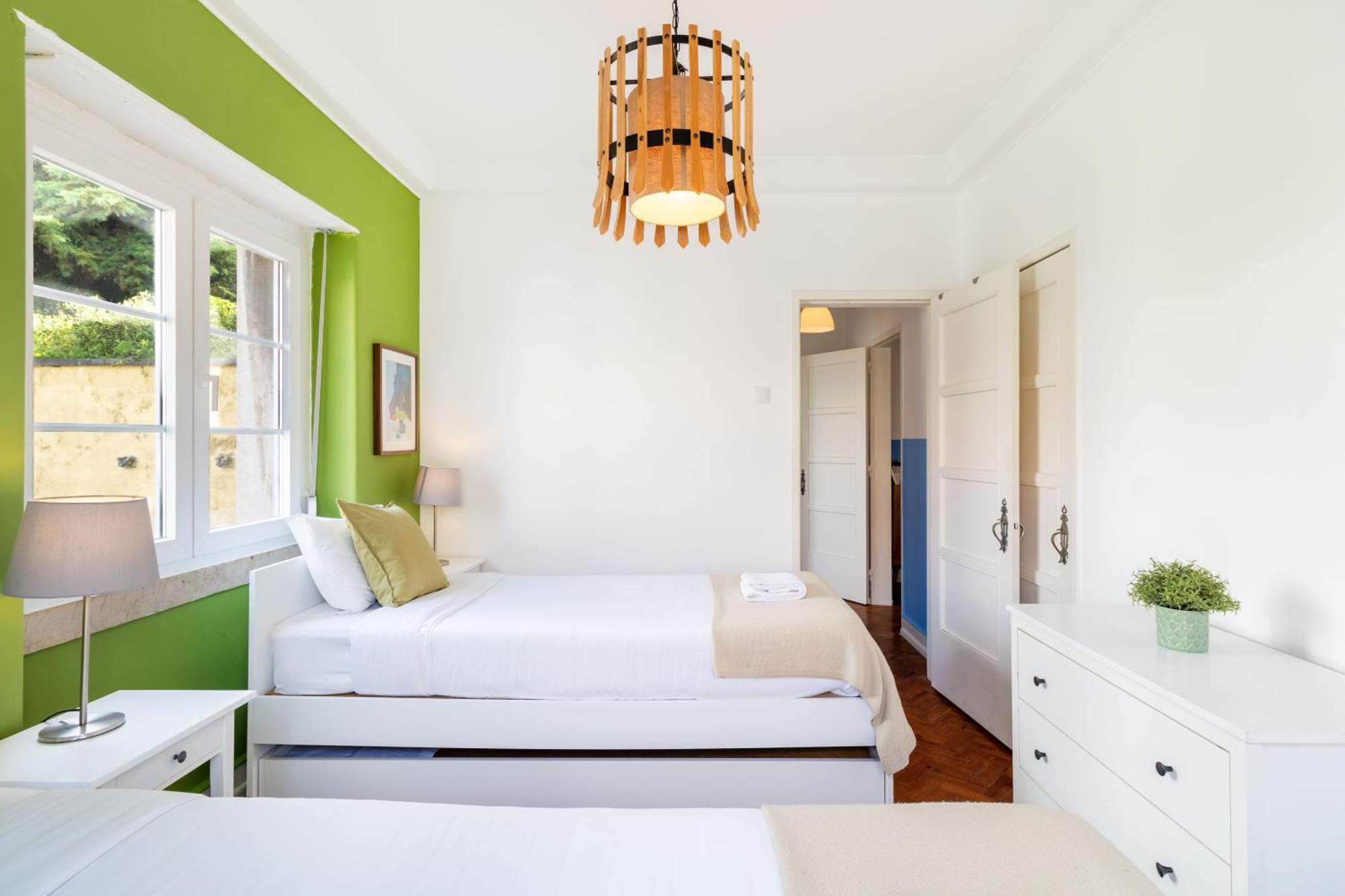 Apartment Telhal By Hill