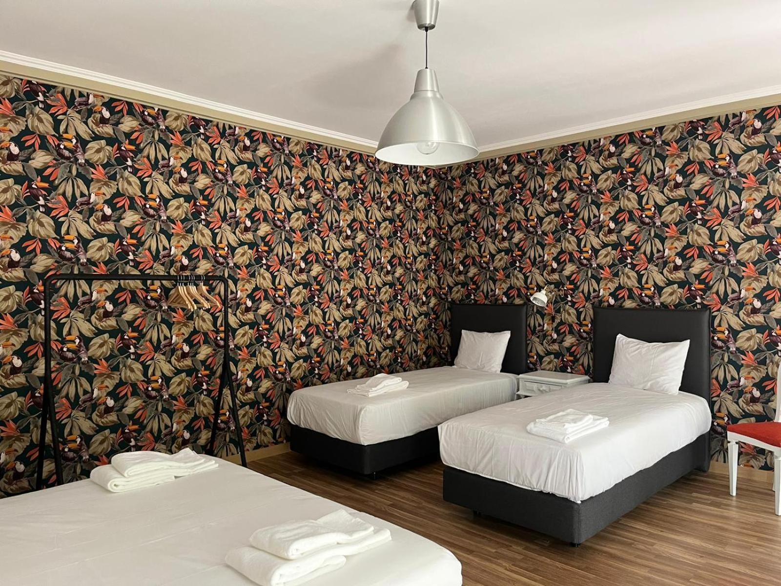 Guest house Wallis Rato 3*