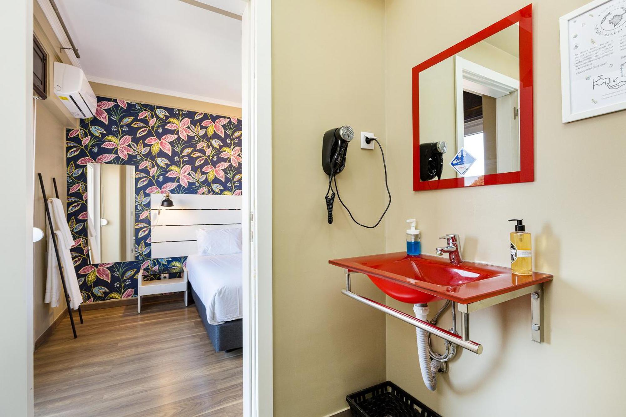 Wallis Rato Guest house Lisbon