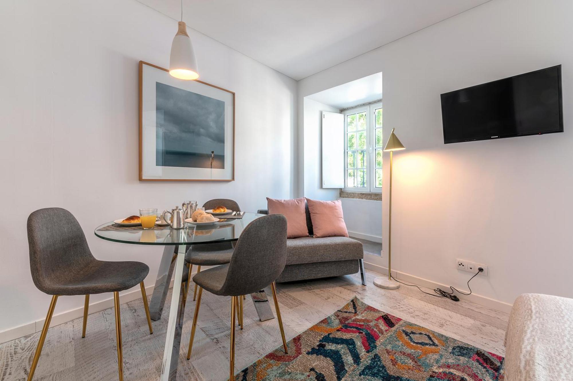 Portas Do Ceu Apartment Lisbon