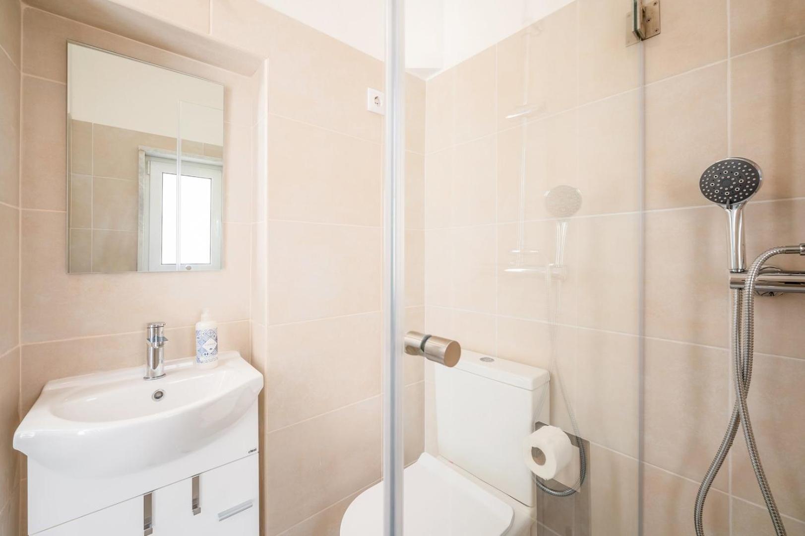 Guestready - Captain's 1e Near Alfama Lissabon