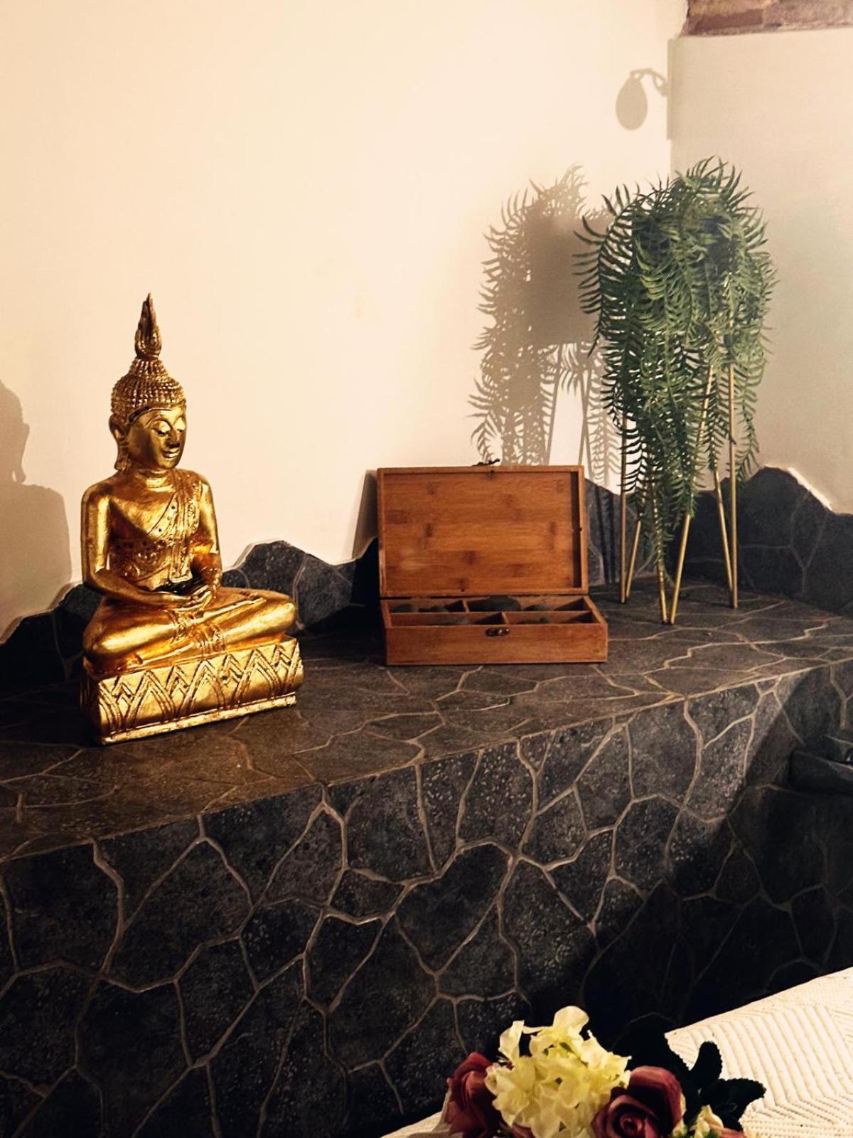 Quarto em Acomodações Particulares Nuriahboutique *