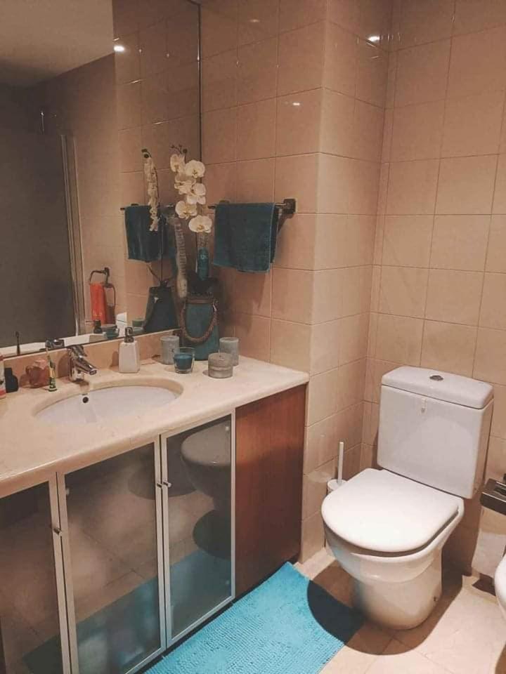 2 Bedroom Close To Airport With Pool & Gym Lisboa