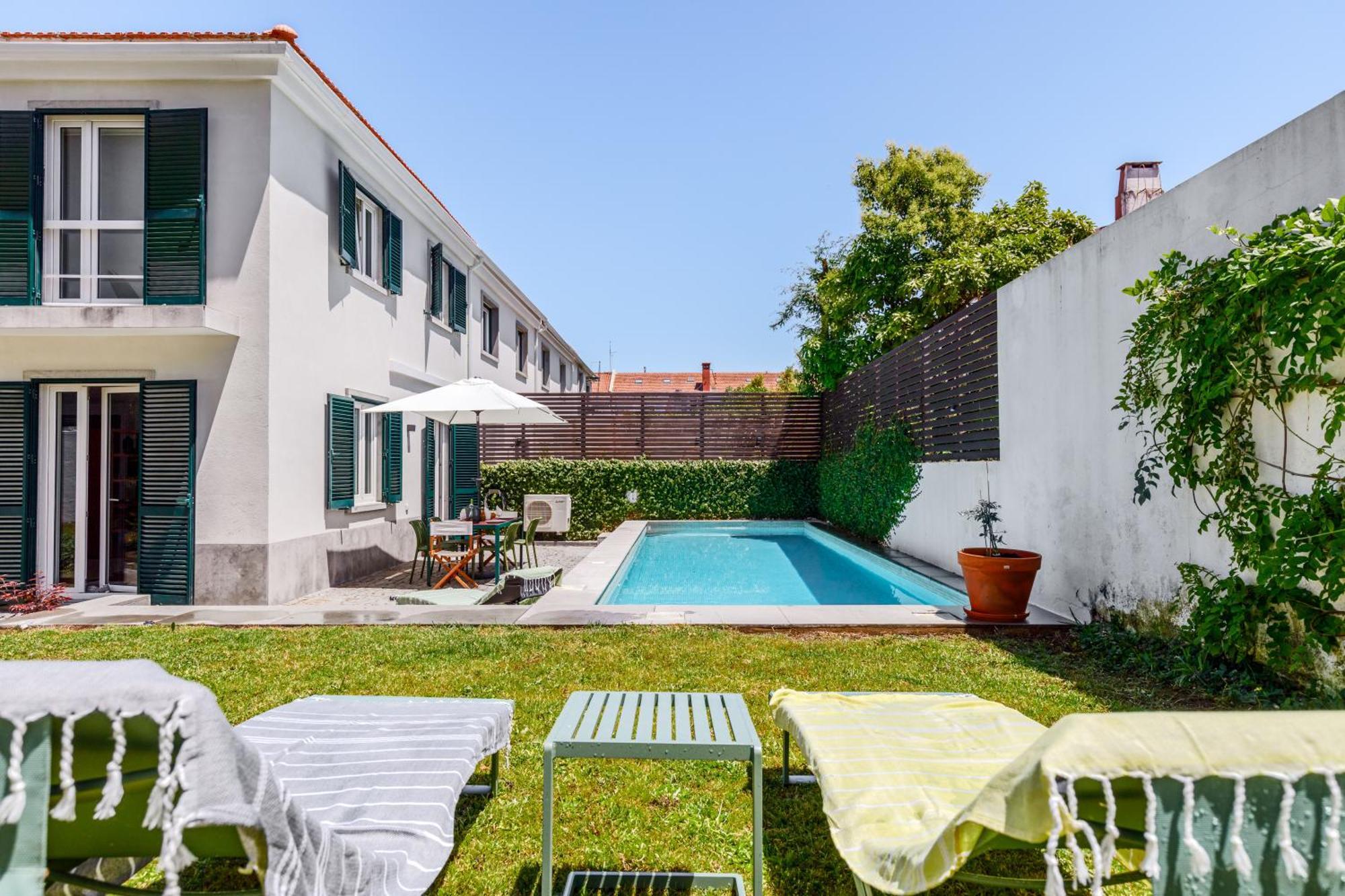 Villa Haus Abel - Pool, Parking And Garden In The Heart Of Lissabon