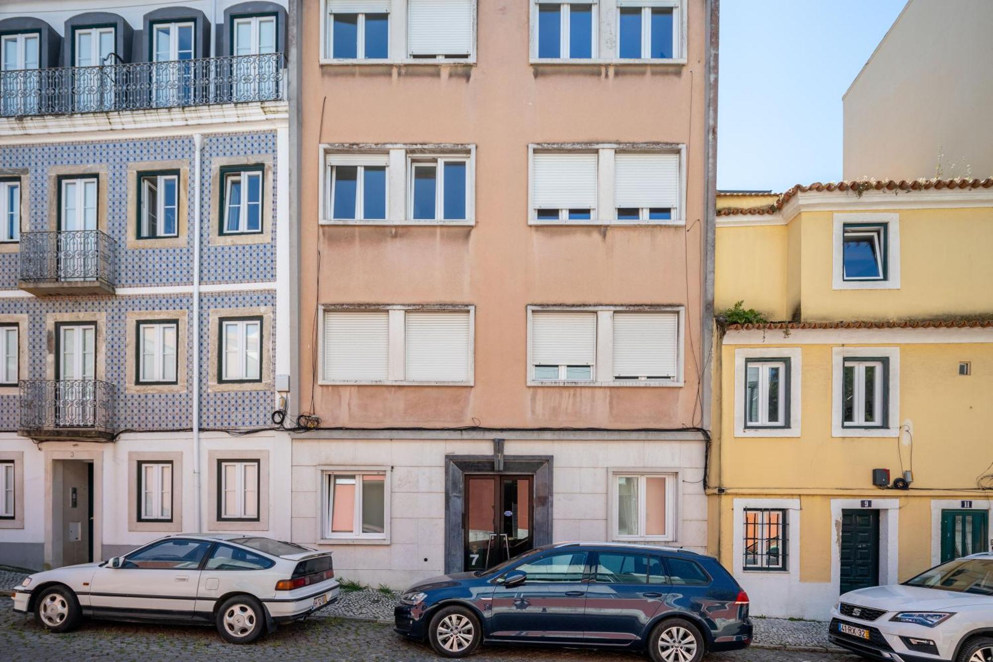 Appartement Fancy 2bdr Duplex With Patio By Lovelystay Lisboa