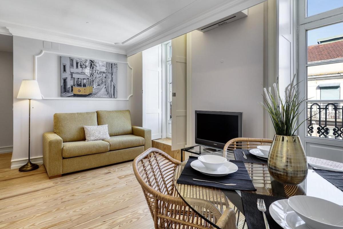 Beautiful 2 Bedroom With Views In Rua Augusta Apartamento Lisboa