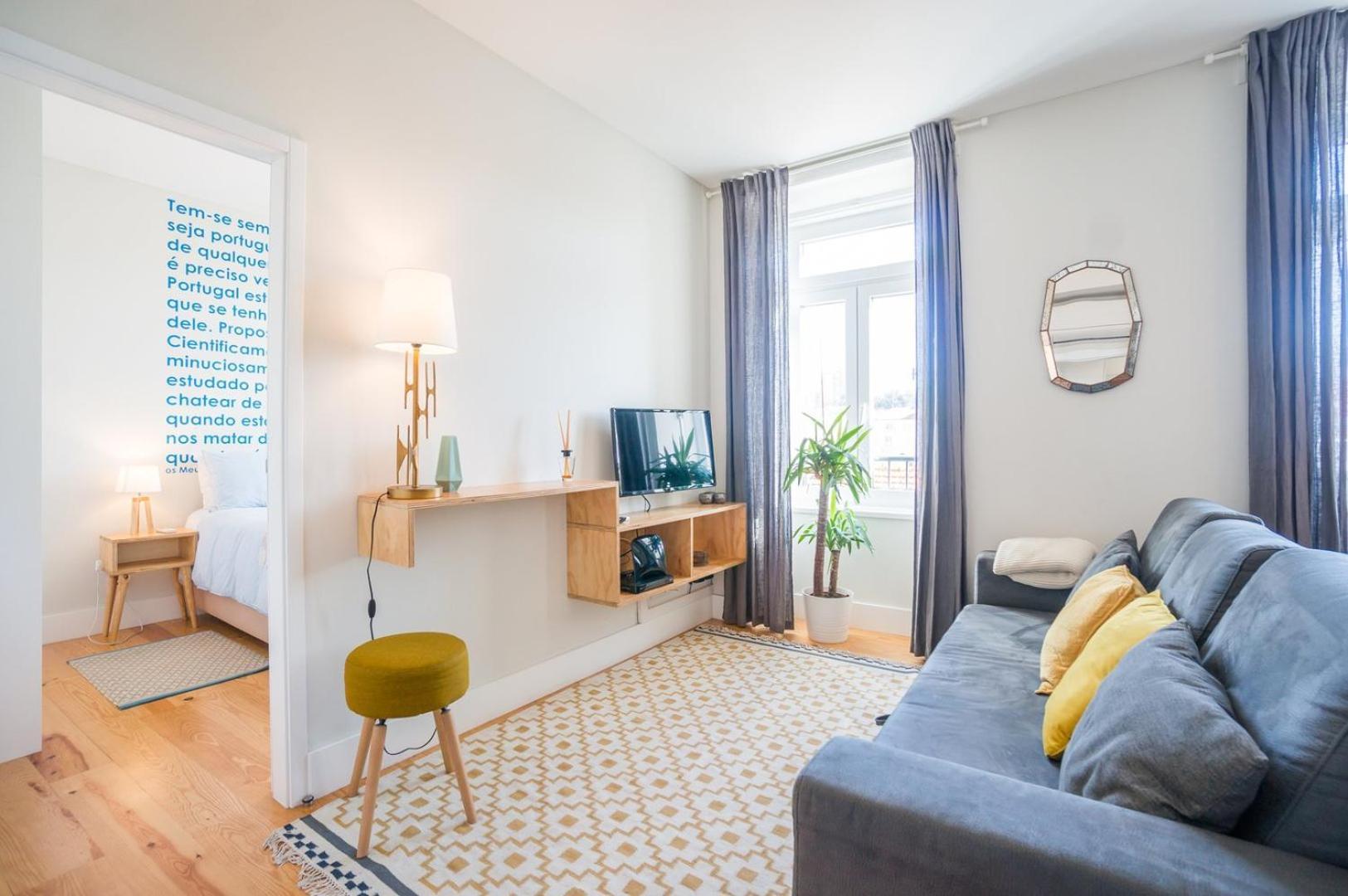 Guestready - Chic And Vibrant Near Anjos Appartement