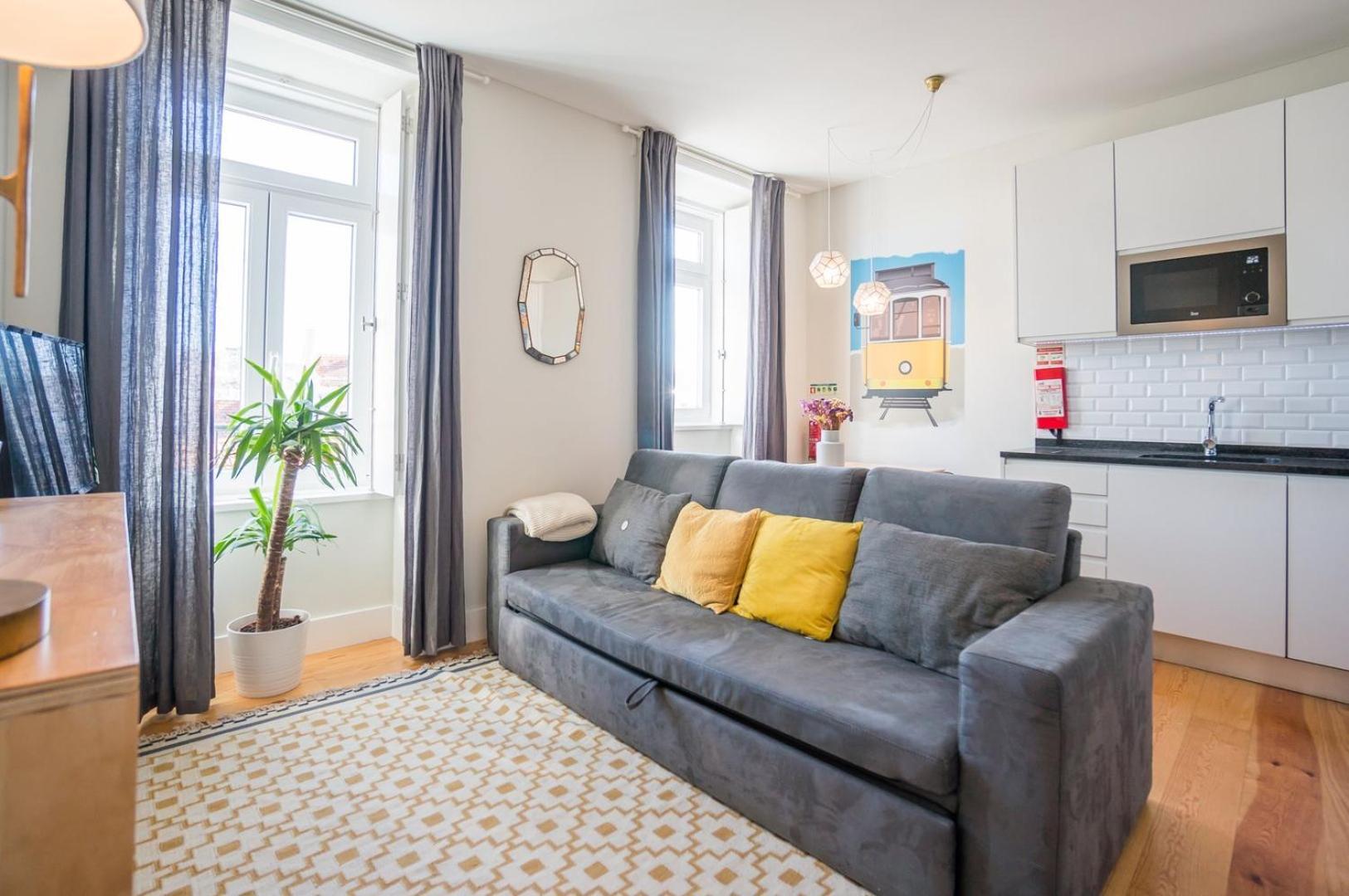 Guestready - Chic And Vibrant Near Anjos Appartement