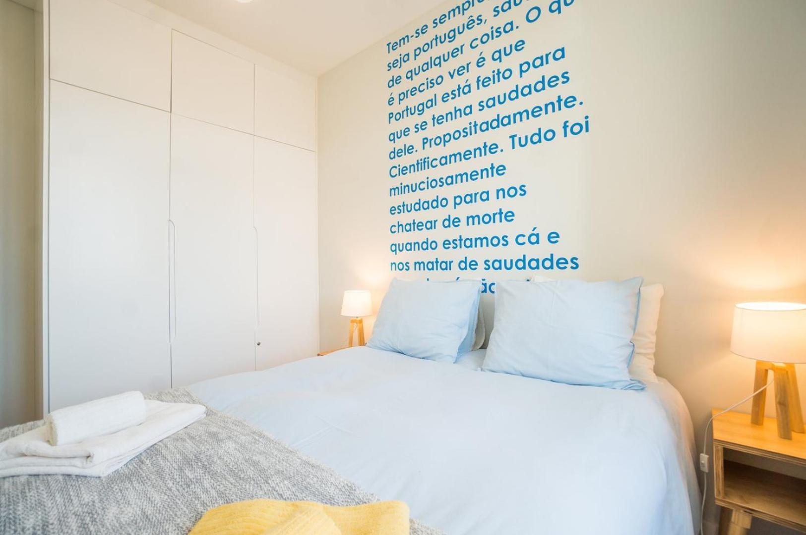 Guestready - Chic And Vibrant Near Anjos Appartement *