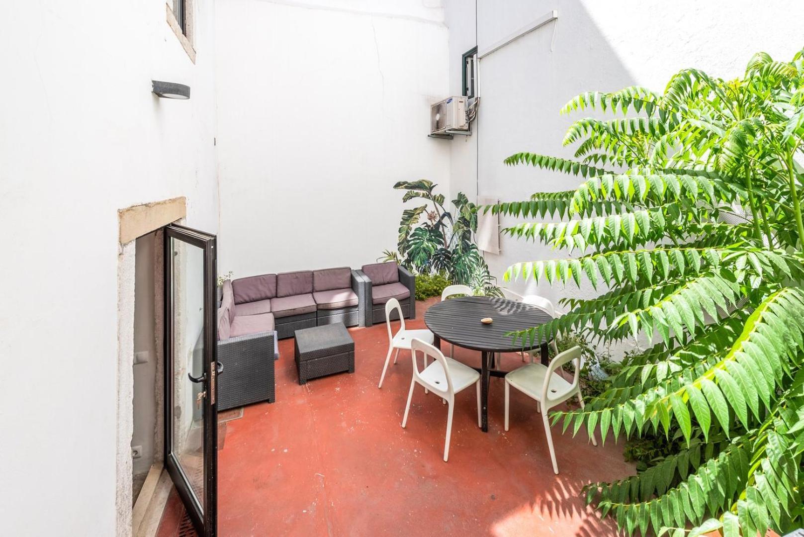 Guestready - Fantastic W Big Patio - Bairro Alto Appartement *