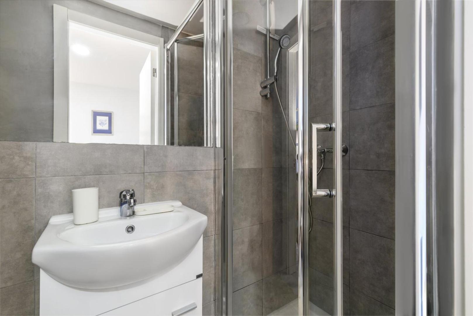 Guestready - Minimalist Studio In Downtown Appartement Lissabon