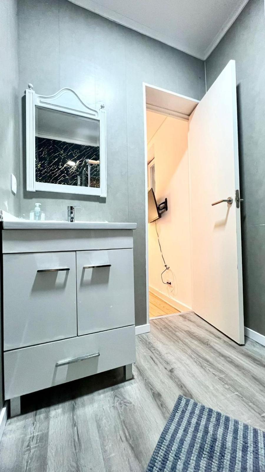 Frank's House & Happy Downtown Apartment Lissabon