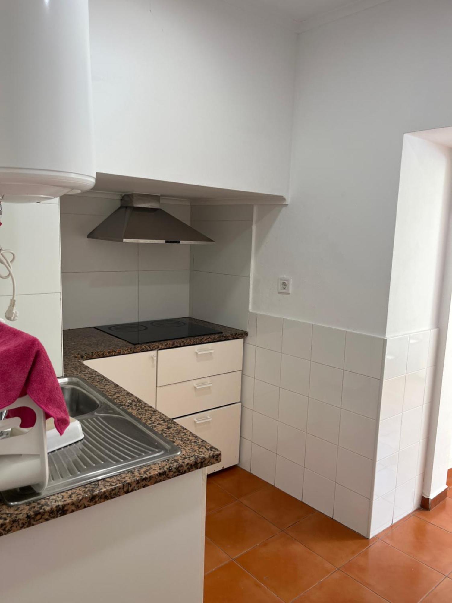 T2 2 Bedroom Flat In Arroios Lissabon