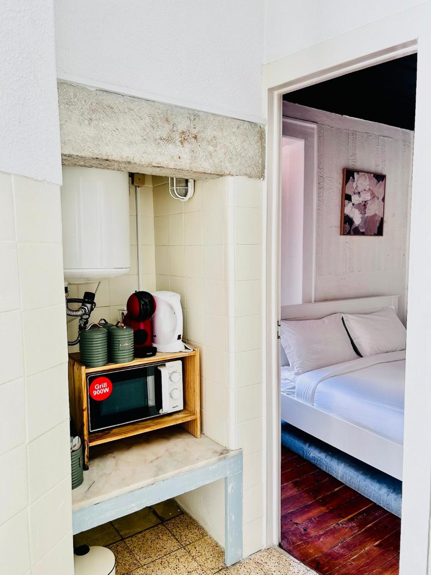 Authentic Portuguese Home- Alfama *