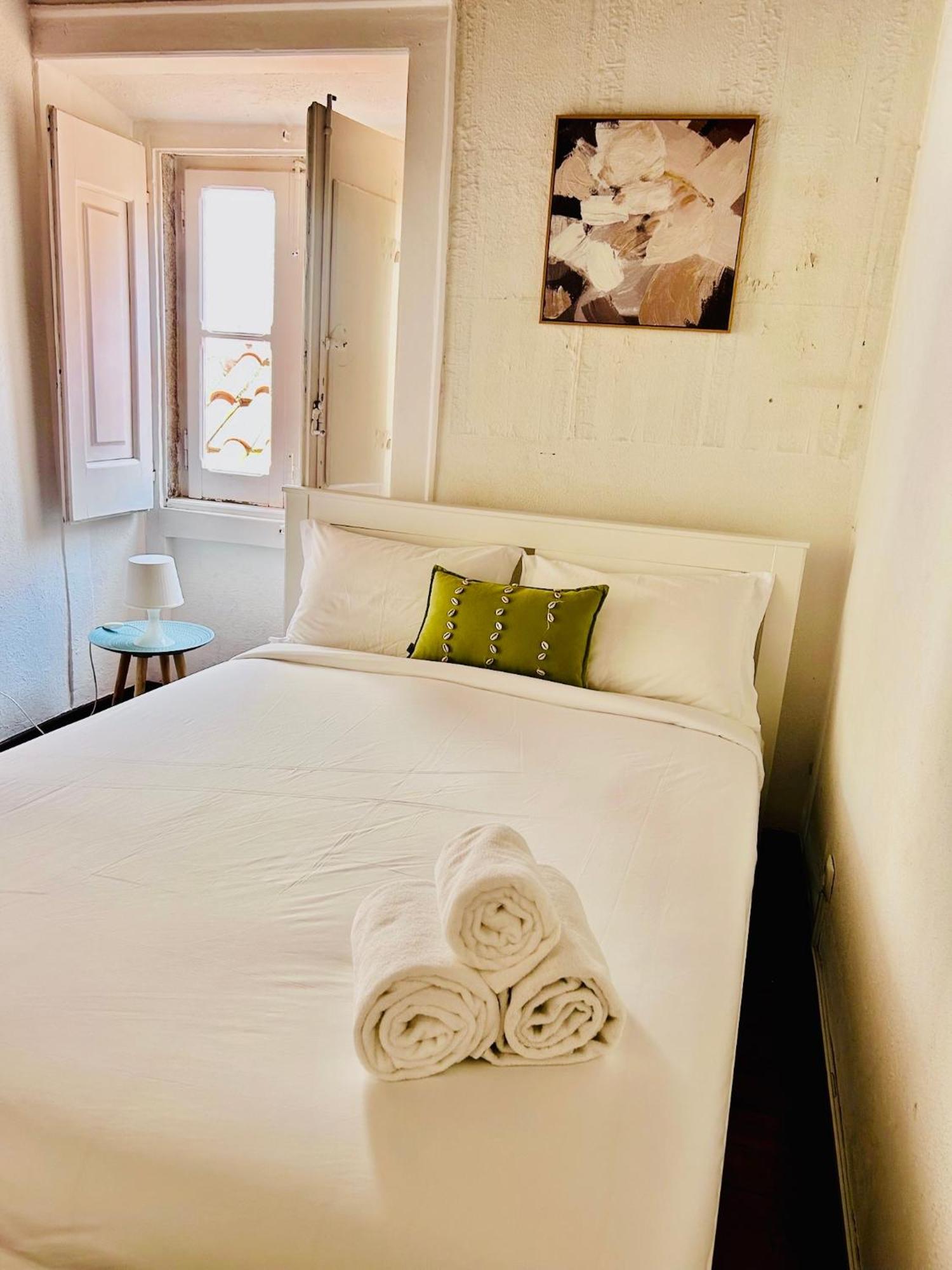 Authentic Portuguese Home- Alfama *