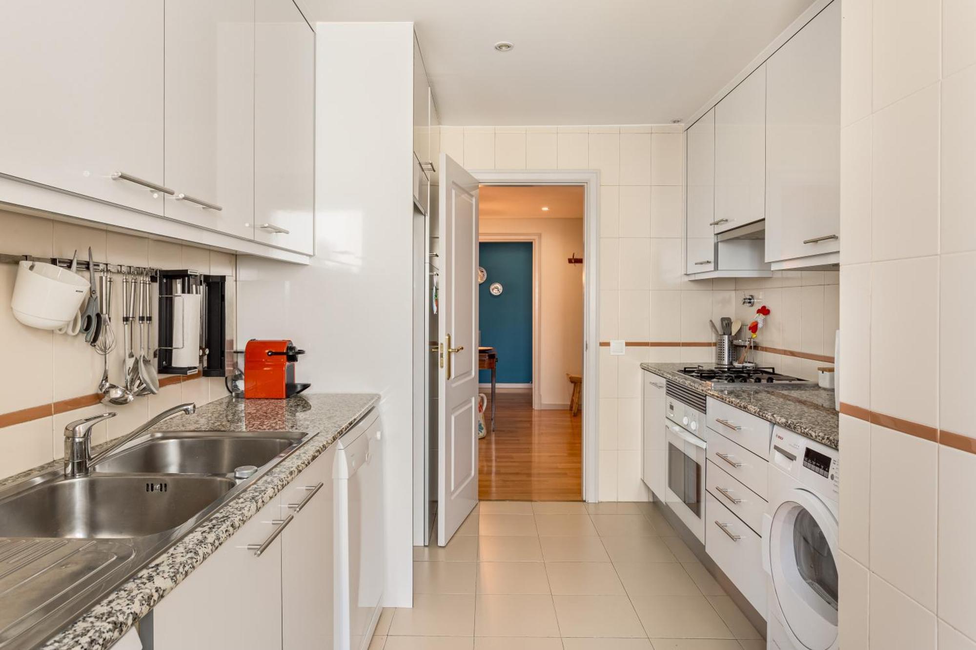 Appartement Saldanha Retreat 2br & Parking By Host For Us