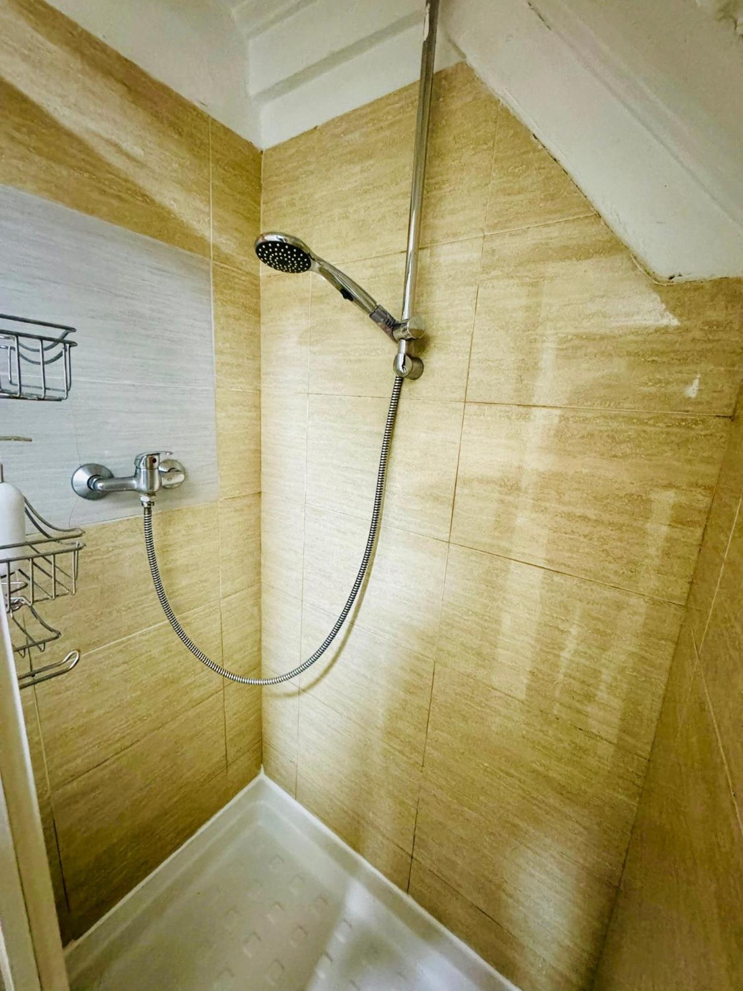 Authentic Portuguese Home- Alfama Appartement