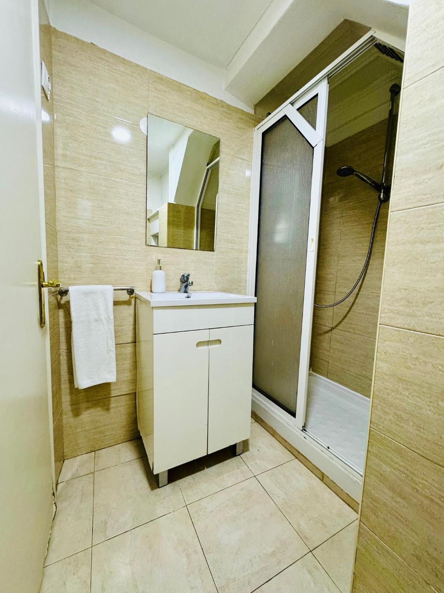 Authentic Portuguese Home- Alfama Appartement *