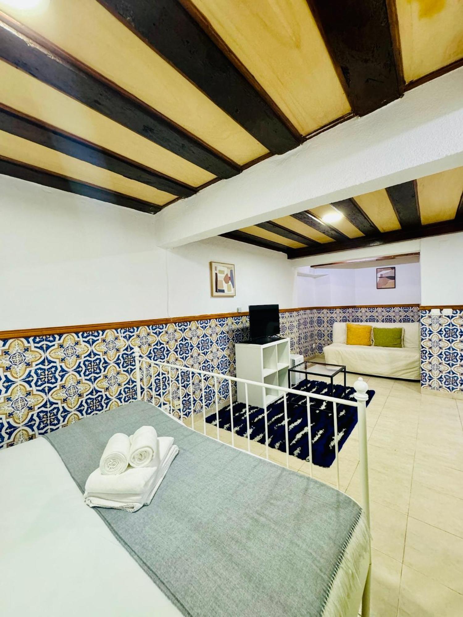 Authentic Portuguese Home- Alfama Appartement