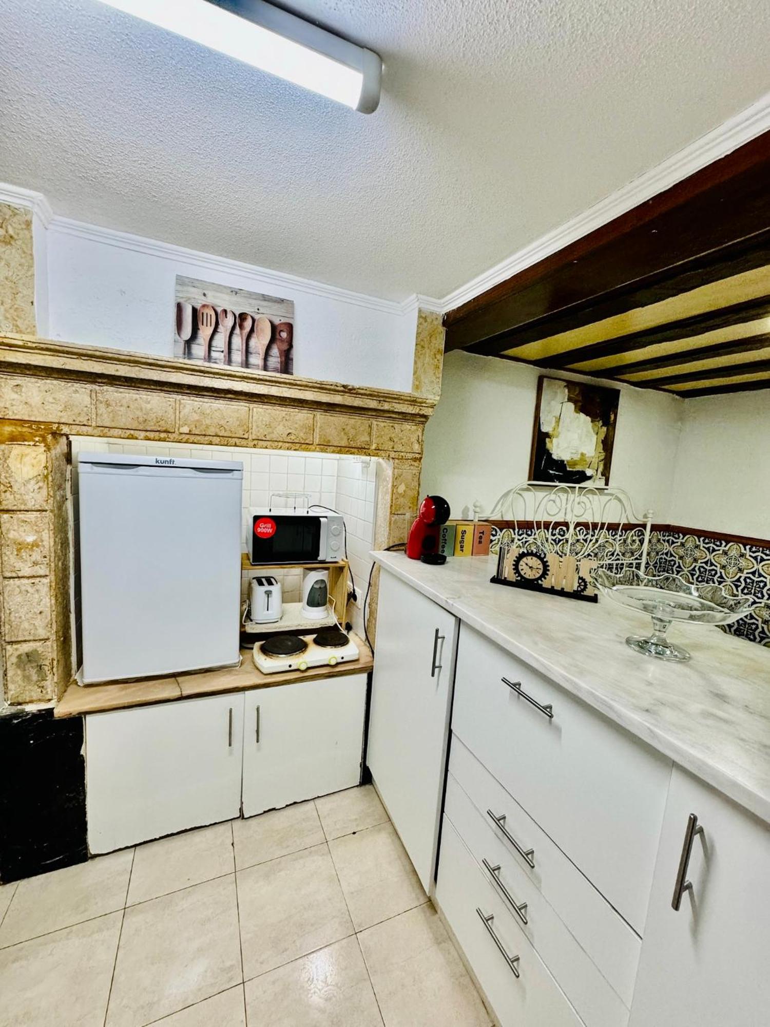 Authentic Portuguese Home- Alfama