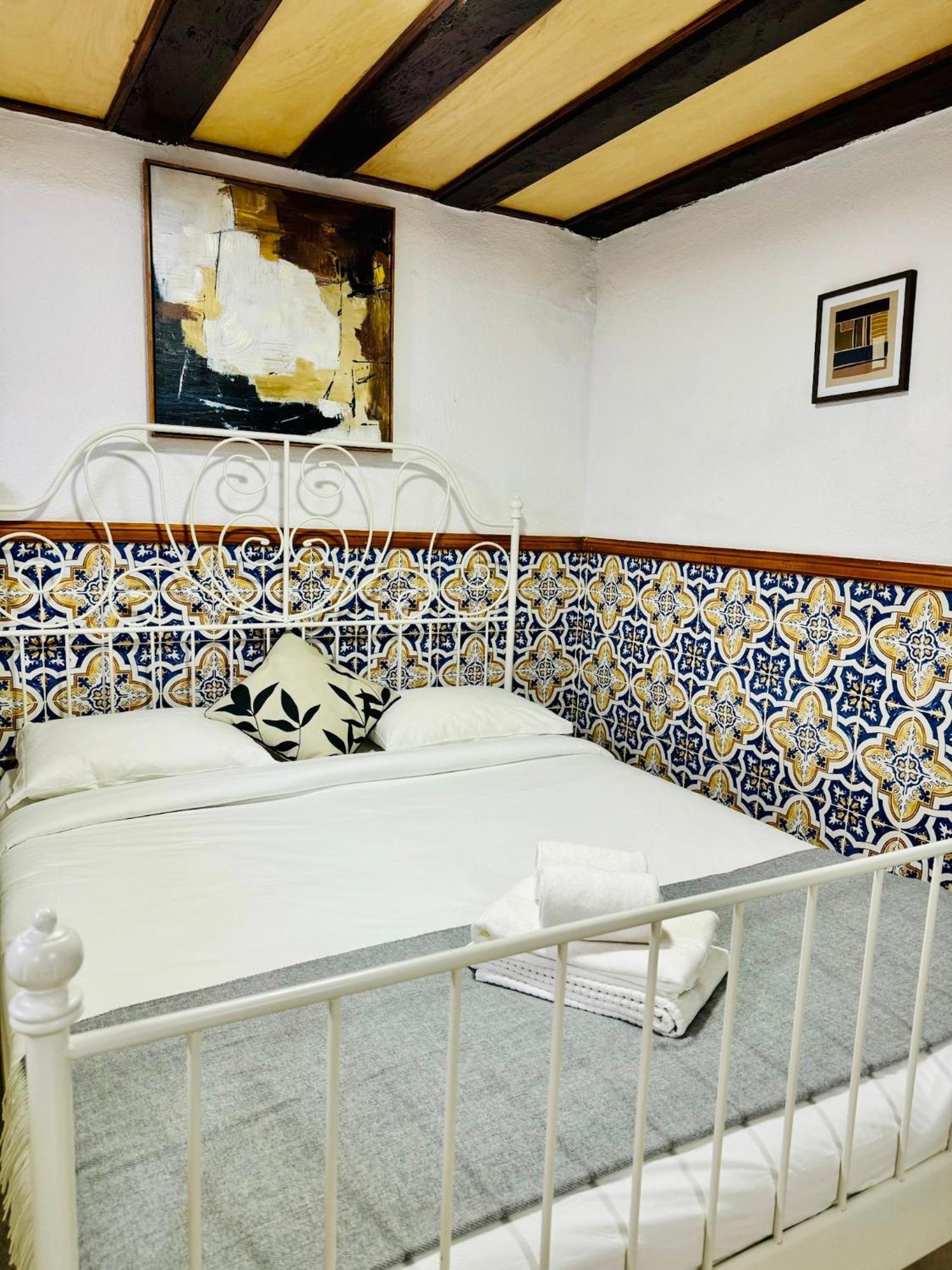 Authentic Portuguese Home- Alfama Appartement Lisboa