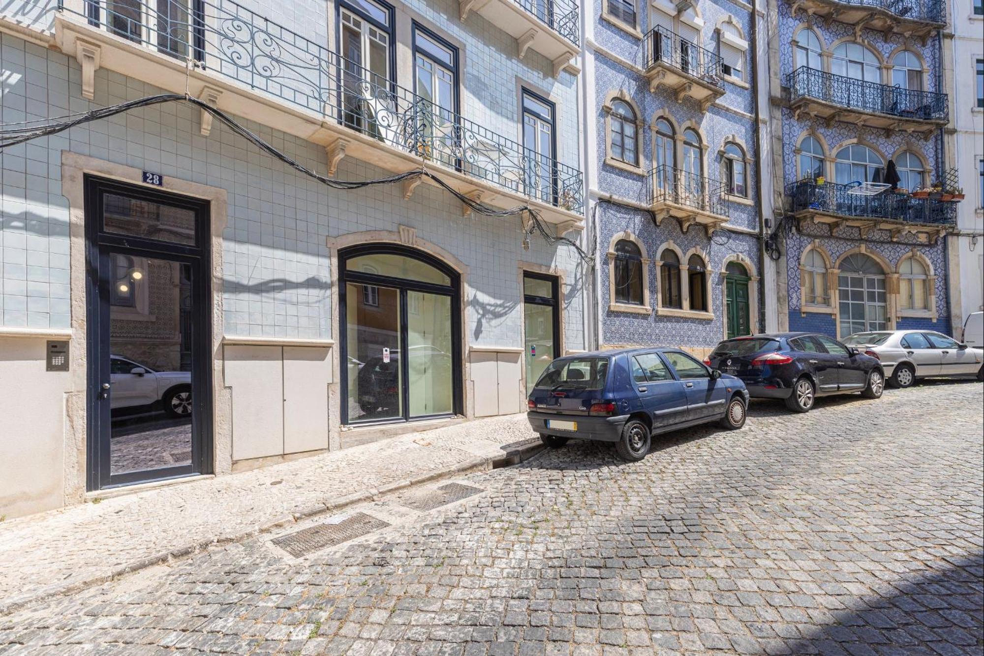 Whome Lisbon's Elite A Stylish & Modern W Patio * Lisboa