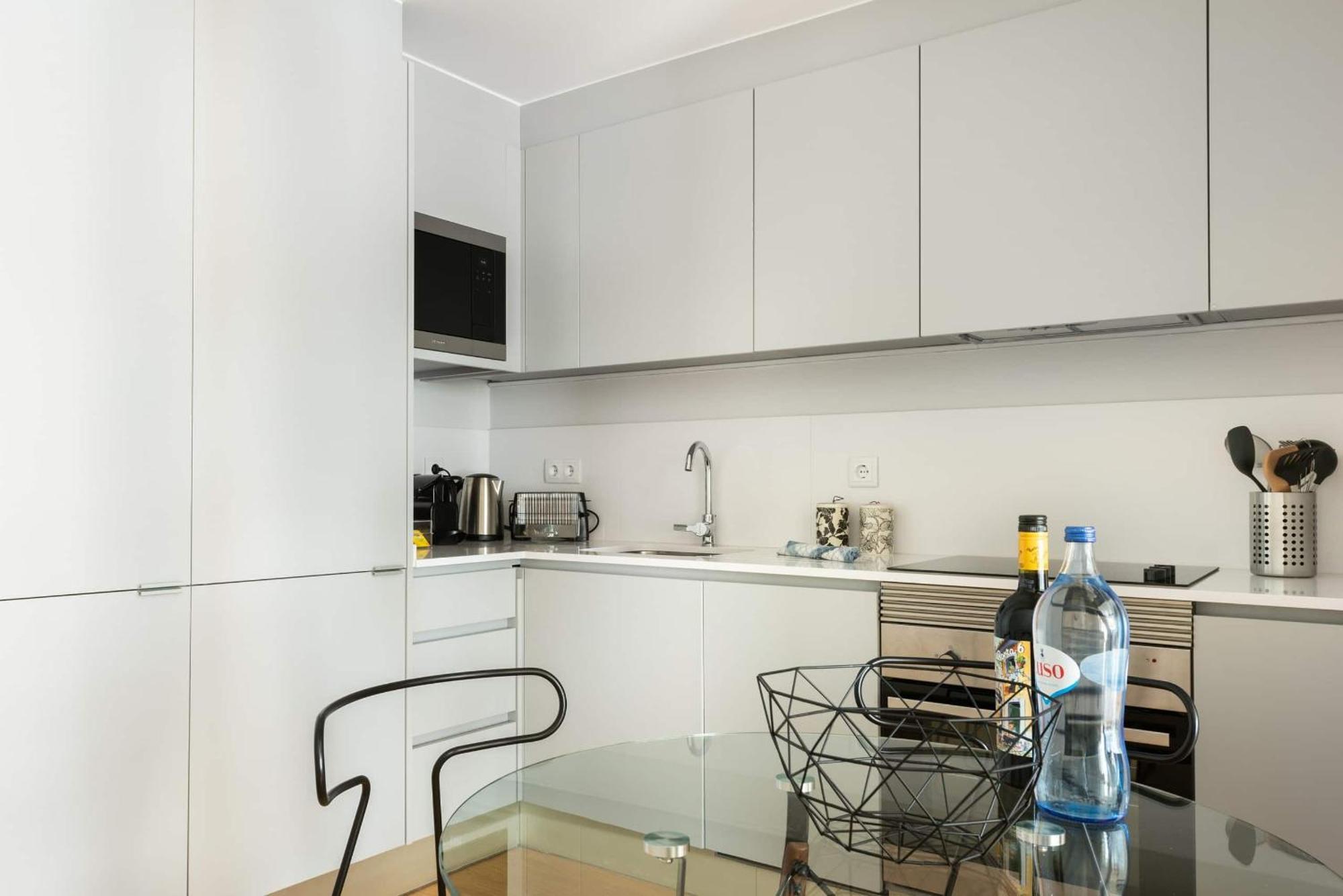 Designer In One Of Lisbon's Trendiest Quarters * Lisbon