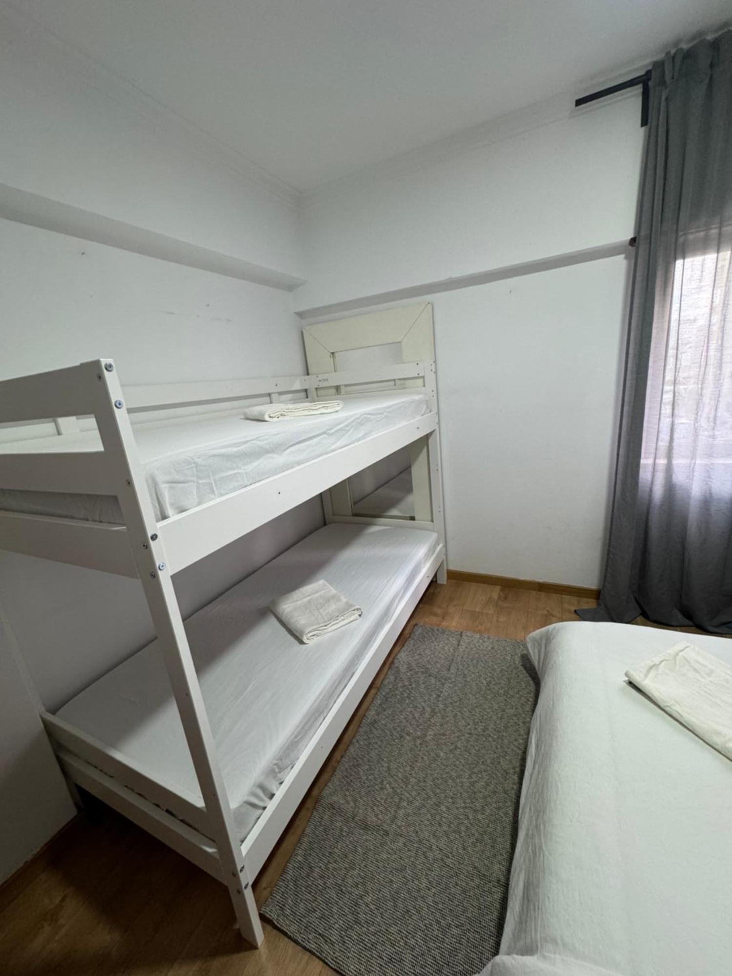 Airport And Bus Station Homestay