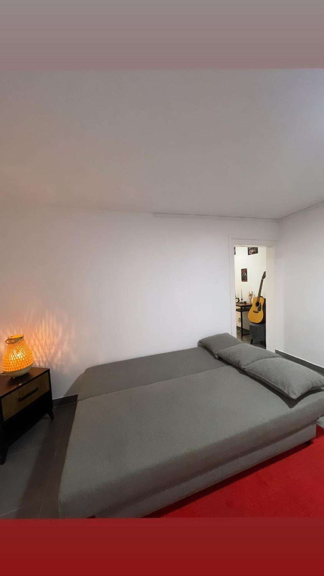 Apartment Or Family *