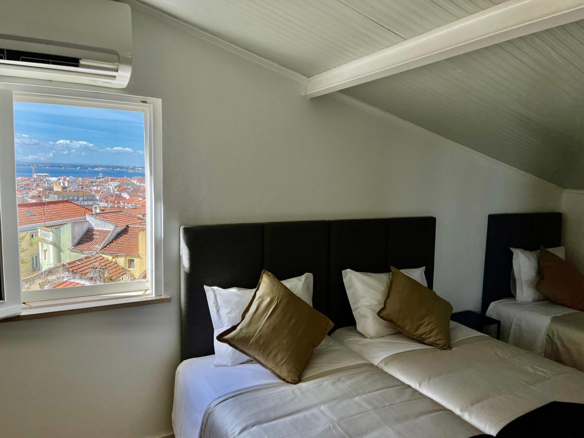 Bairro Alto - * Lissabon