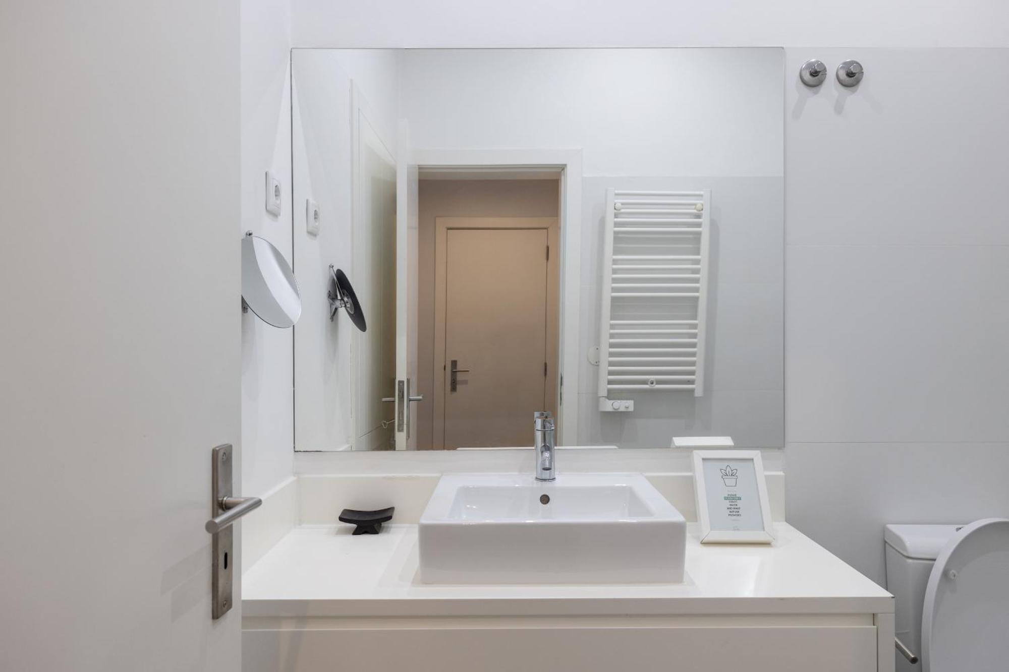 Master Deco Gem In Bairro Alto Apartment *