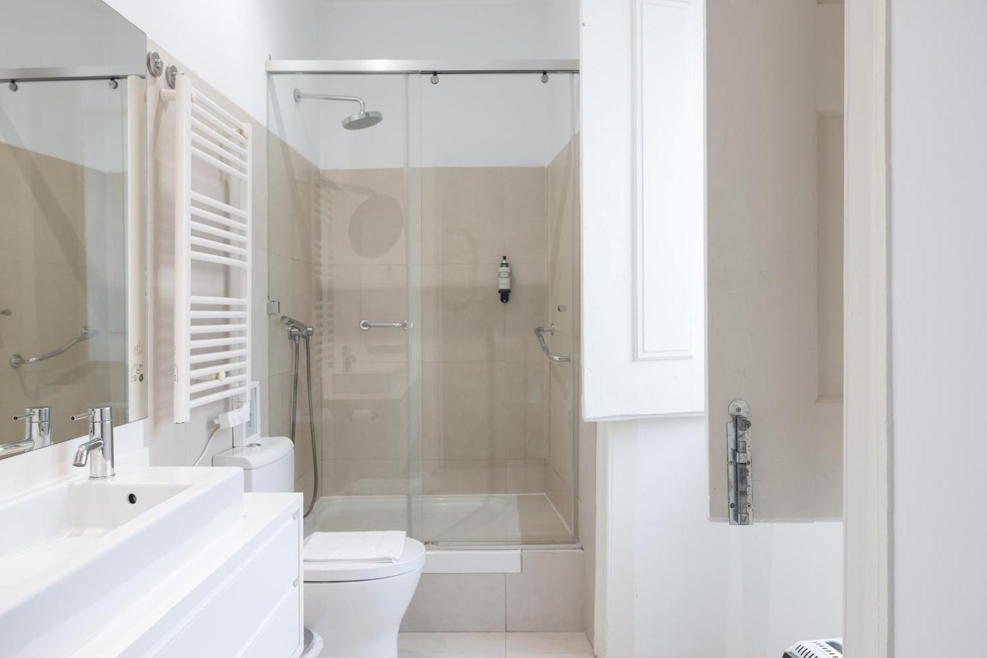 Master Deco Gem In Bairro Alto Apartment *