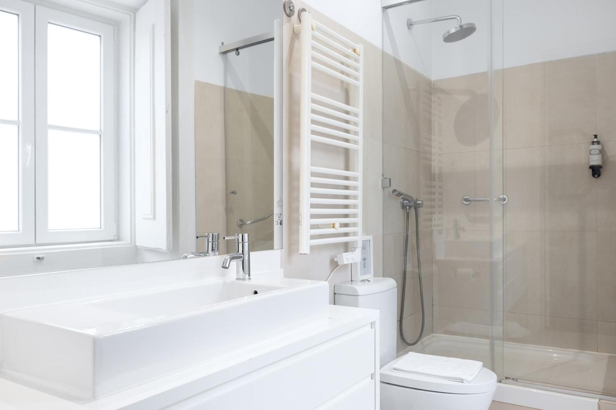 Apartment Master Deco Gem In Bairro Alto Lisbon