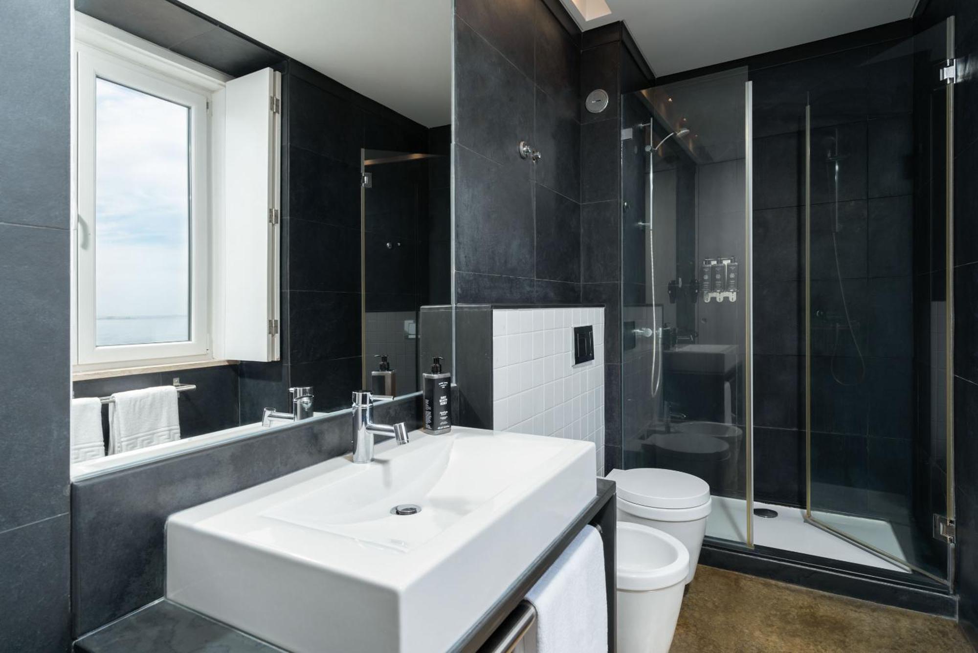 Limehome Calcada Do Cardeal Appartement *