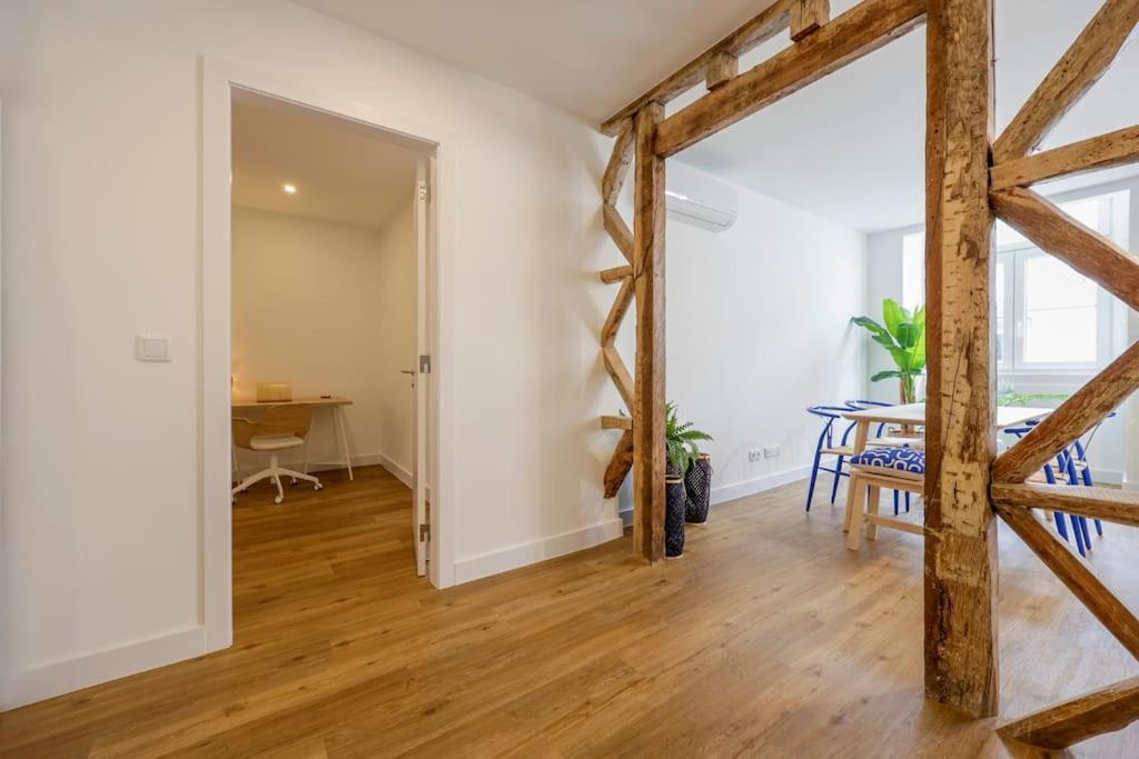 The Location In Downtown Appartement