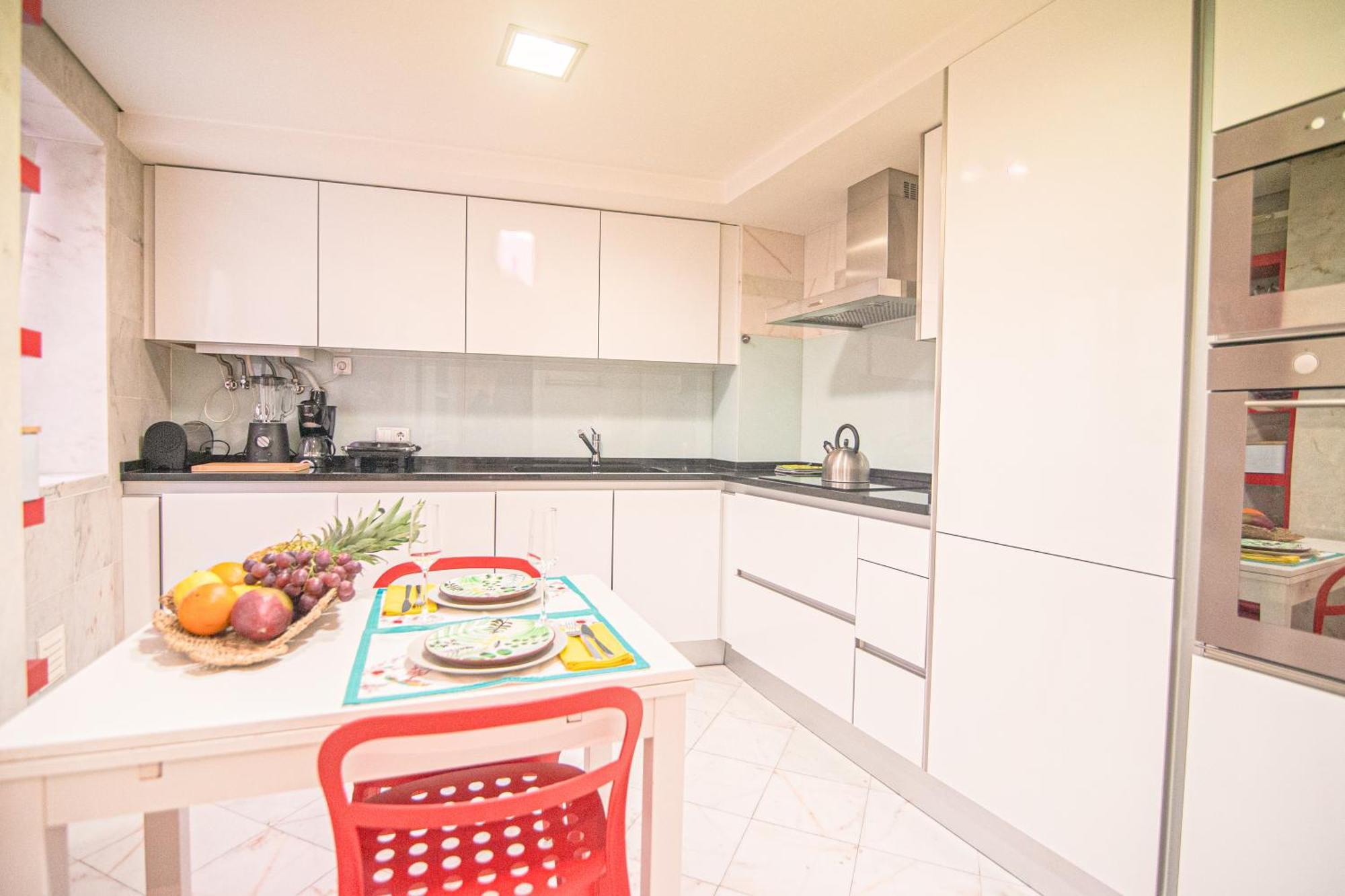 The Bonsai - Glamorous Chiado Apartment Lisbon