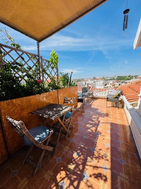 Eddie Rooftop Center Apartment Lissabon