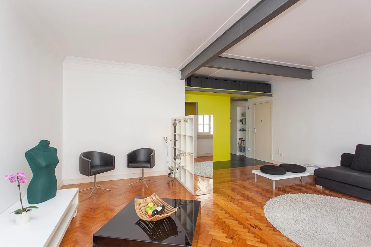 1bd Flat Near Lissabon
