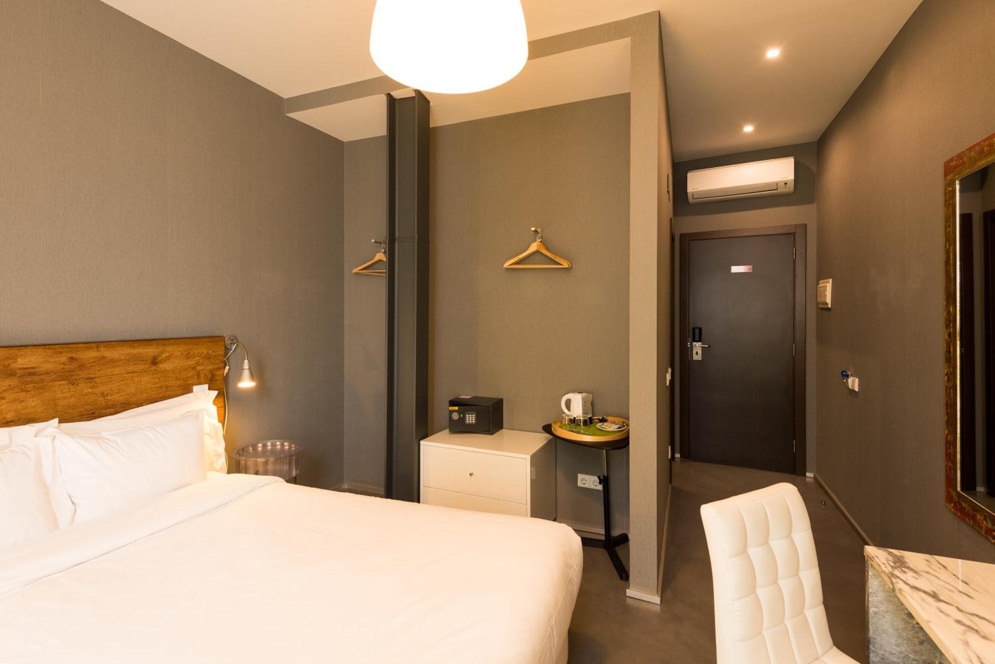 Alfama - Lounge Apart-hotel 3*