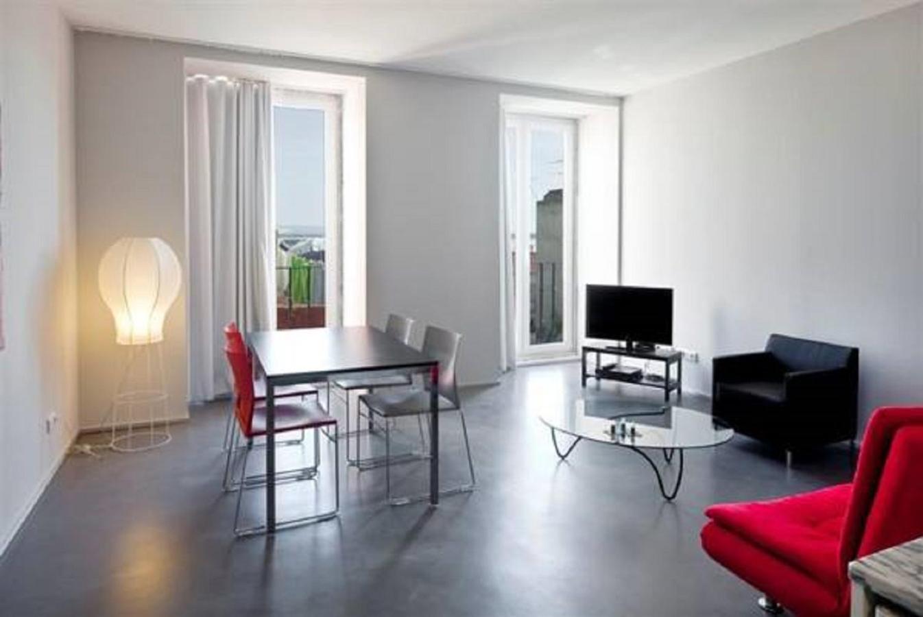 Apart-hotel Alfama - Lounge 3*
