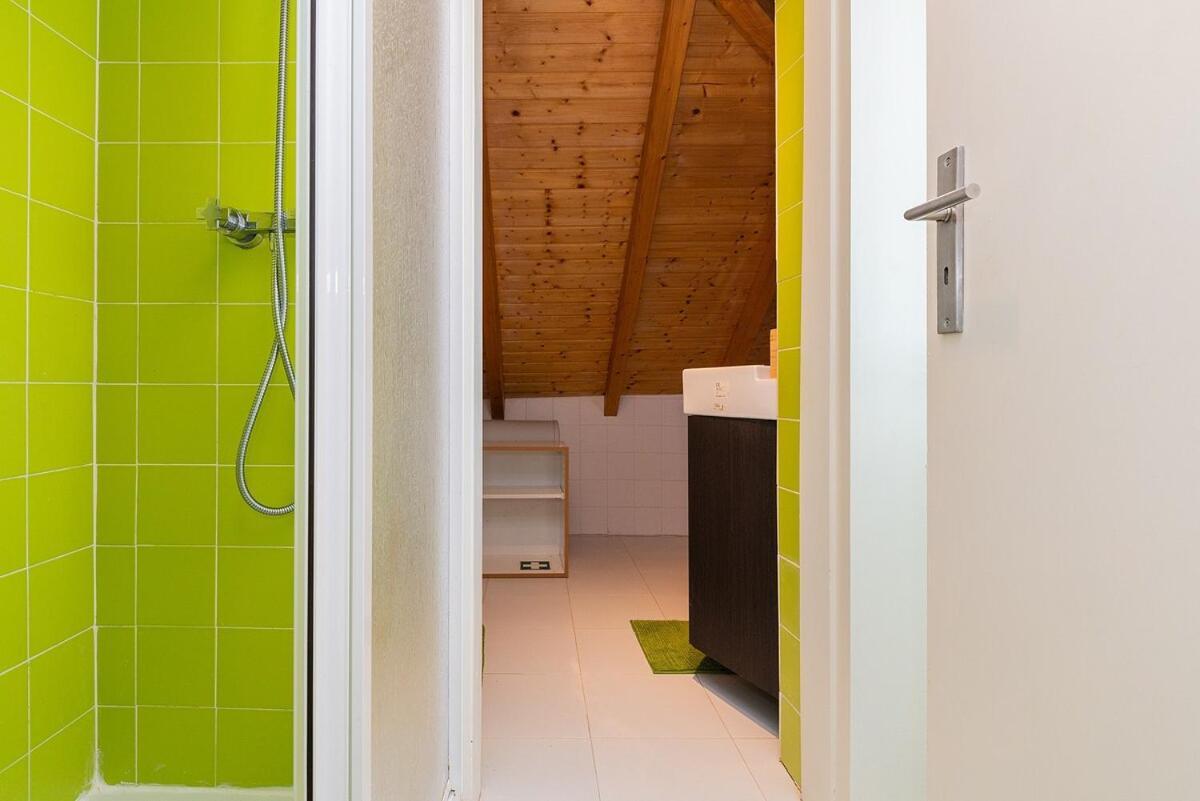 Attic With Balcony In Bairro Alto Appartement *