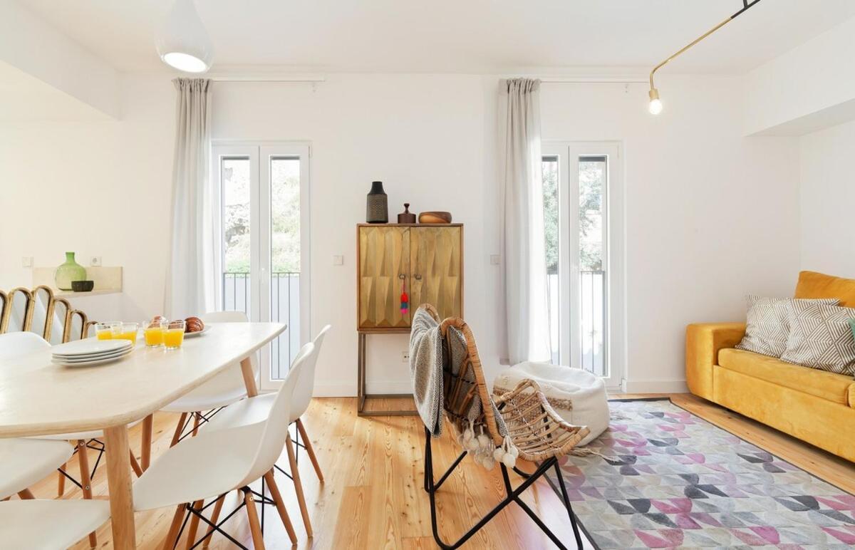 Bright 2 Bedroom With Parking In Estalagem Lisboa