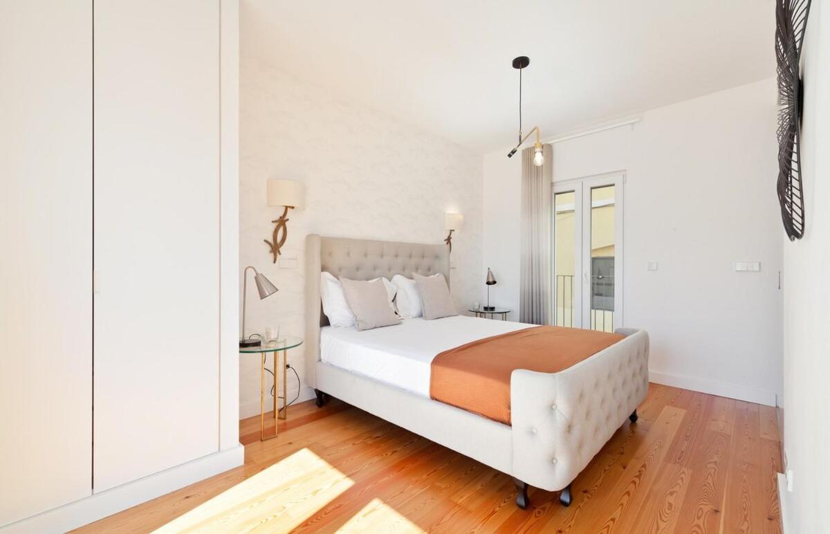 Estalagem Bright 2 Bedroom With Parking In Lisboa