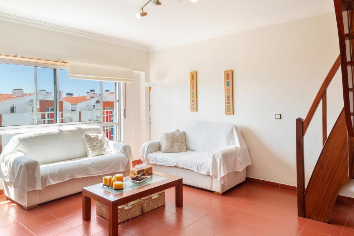 Appartement Lovely 2 Bedroom With Terrace In Cascais